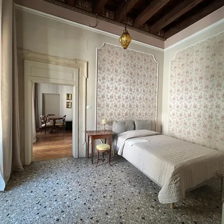 Residenza Scaligera بيت ضيافة